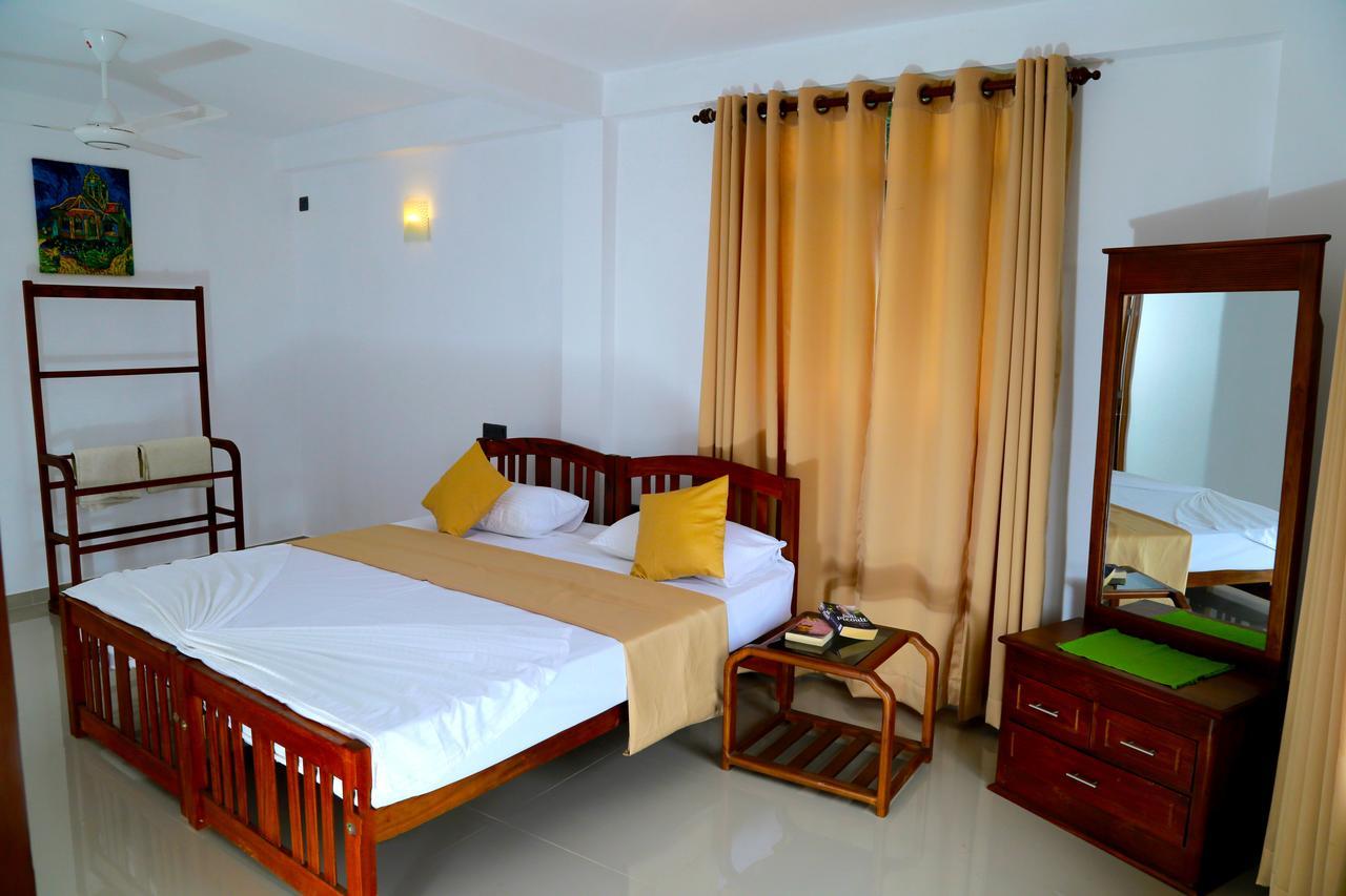 Villa Serene Kandy Bagian luar foto