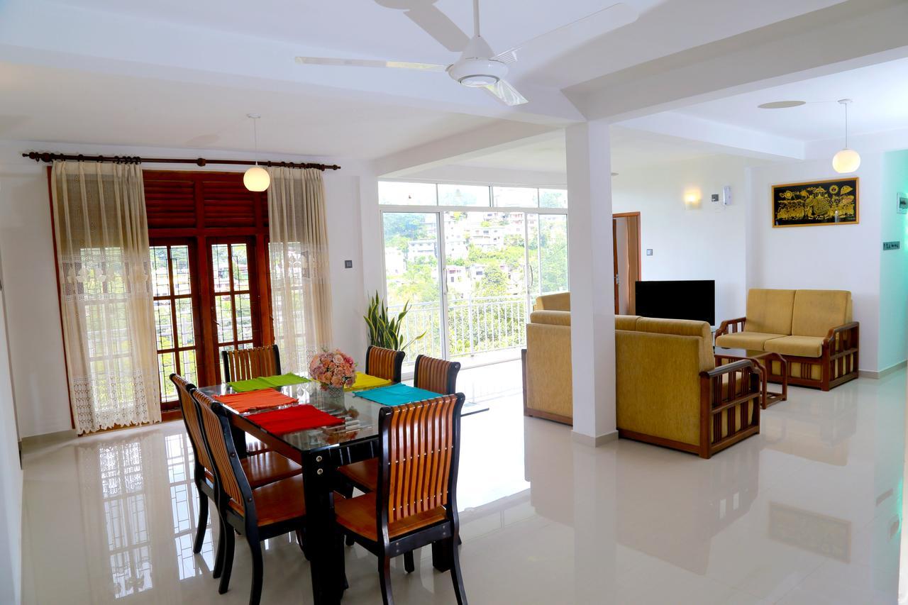 Villa Serene Kandy Bagian luar foto