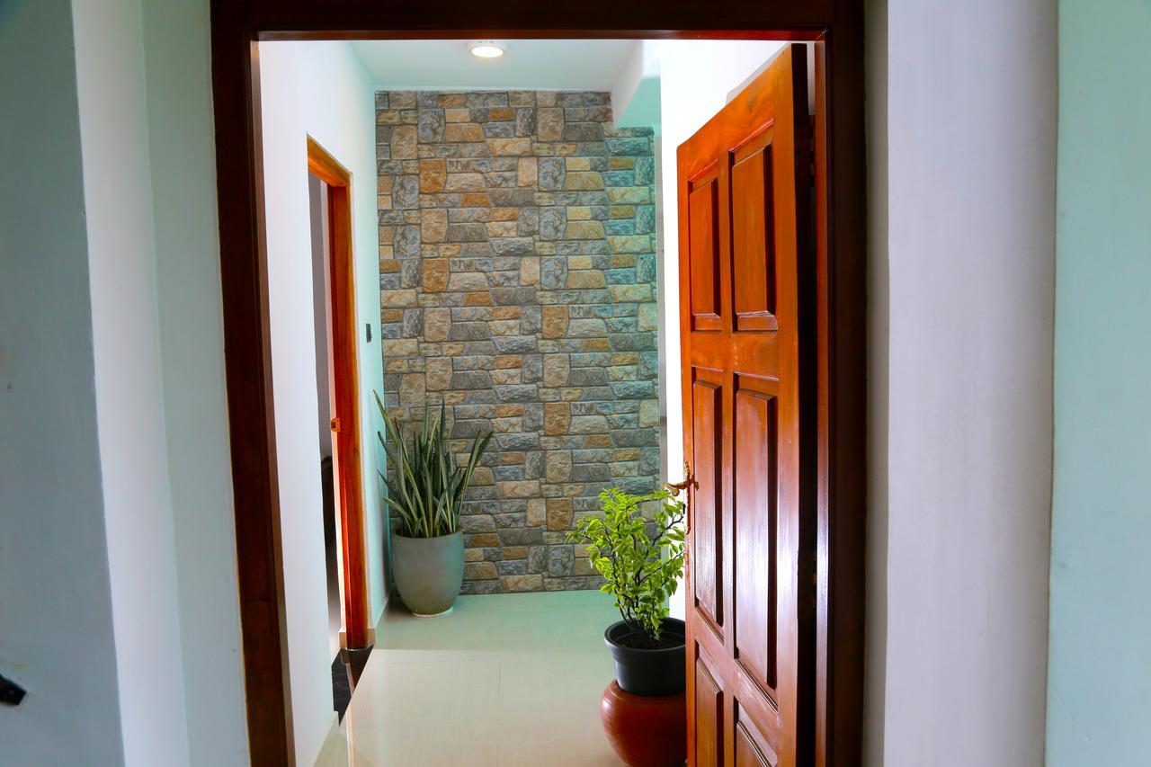 Villa Serene Kandy Bagian luar foto